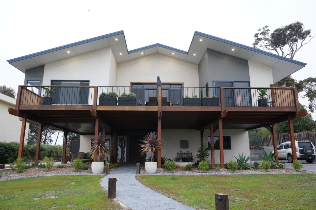 Hempcrete house using AHM render