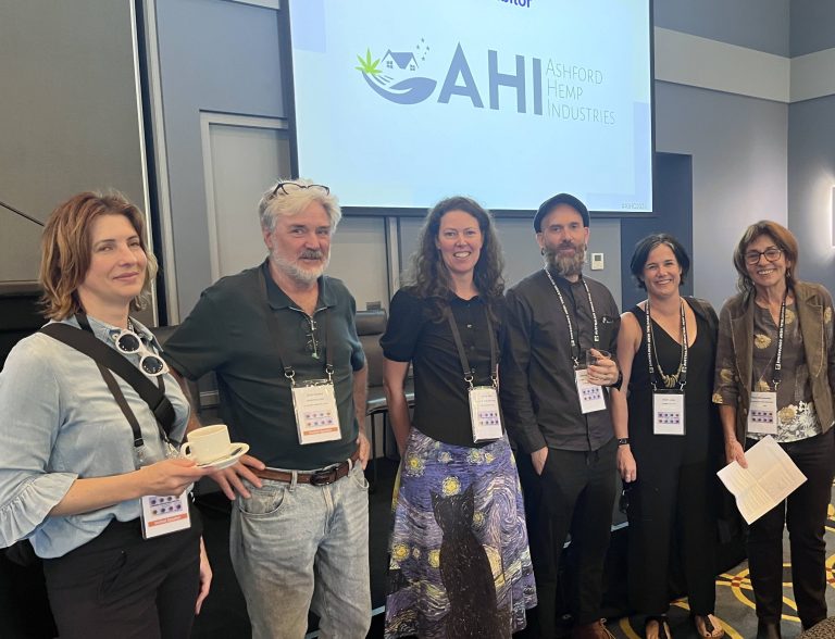 Kirstie Wulf, Dick Clarke, Andi Lucas etc at Australian Industrial Hmep Conference 2024_