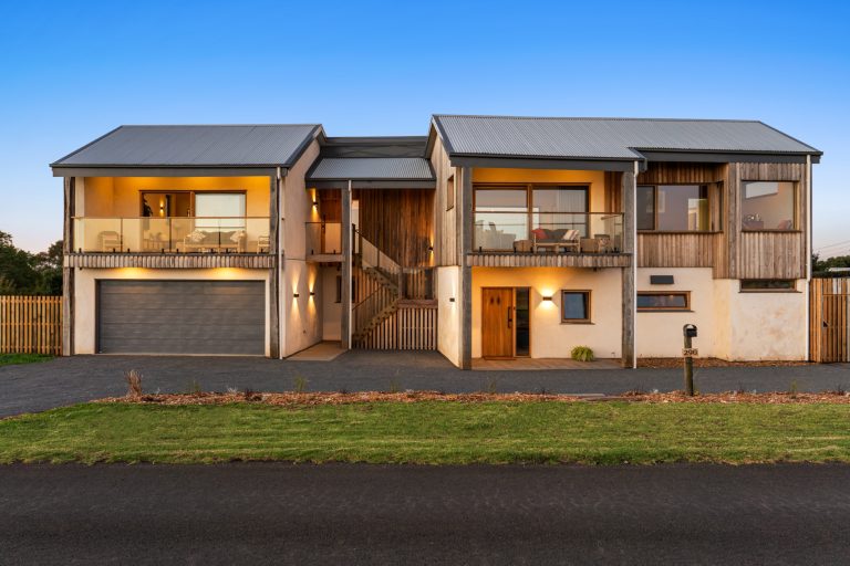 Amazing-Hempcrete-family-house-HBD