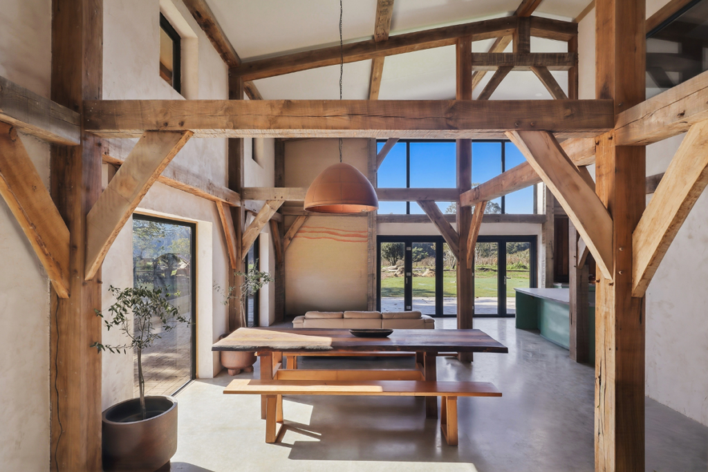 Hempcrete Barn House in Kangaroo Valley: A Warm, Low-Energy Build